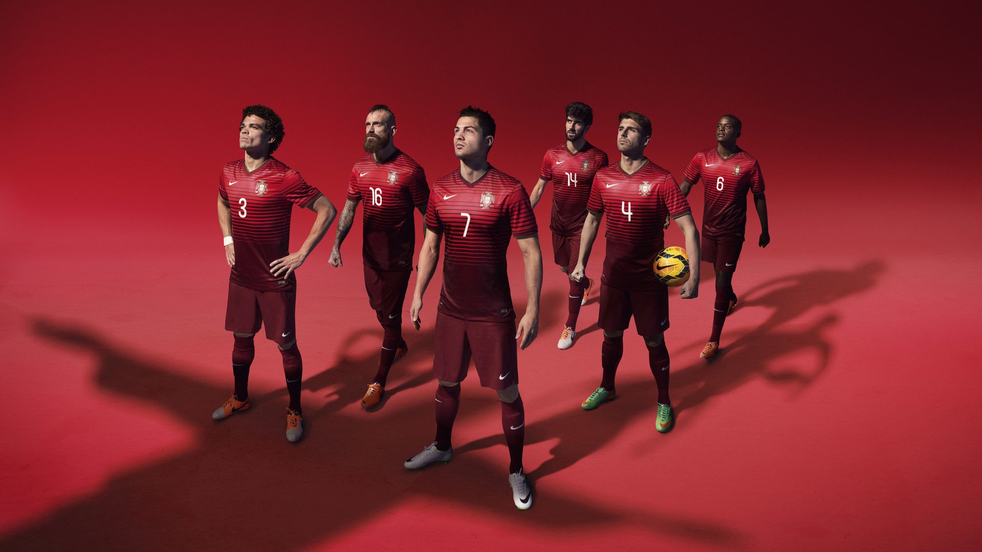 爱游戏 电竞-古勒队内对抗赛一条龙破门，全队惊呼：怪物来了，bistro 32f le coucou勒古古西餐厅