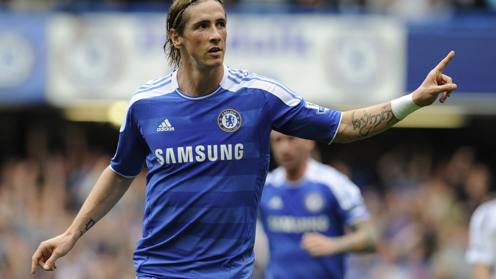 爱游戏登录入口-哈兰德获评9.3分MVP：双响炮率曼城3，哈兰德是曼城球迷